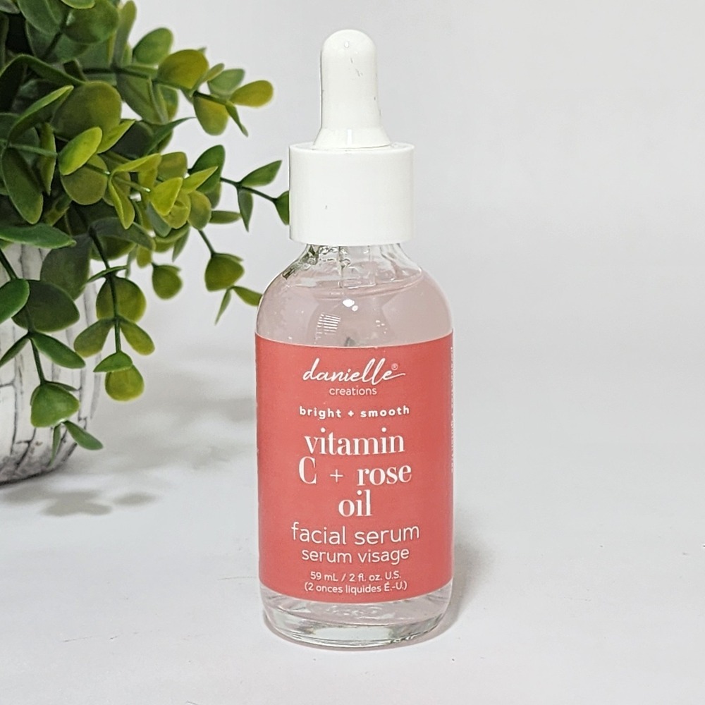 Danielle Creations Vitamin C + Rose Oil Facial Serum Bright + Smooth Skin 2 oz